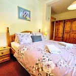 Guest house Onyx