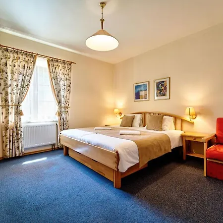 Onyx Guest house 3*